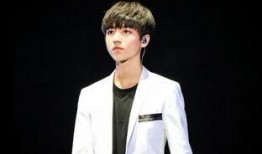 王俊凯壁纸最新爆料,青春活力，魅力四溢